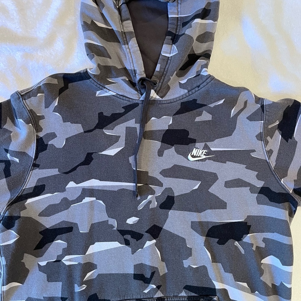 nike hoodie